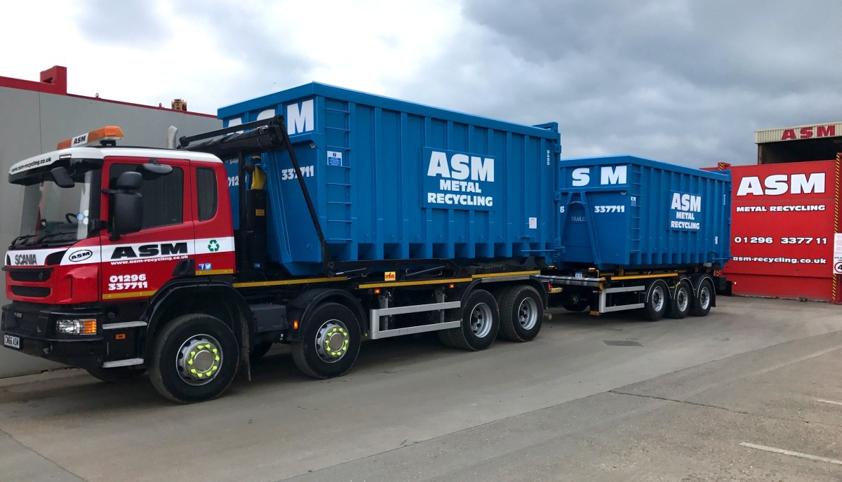 ASM Truck with ROROs and trailer outside Aylesbury HQ